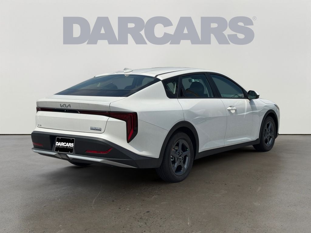 2026 Kia K4 LXS