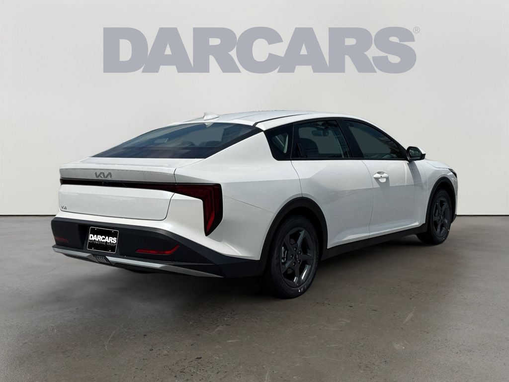2026 Kia K4 LXS