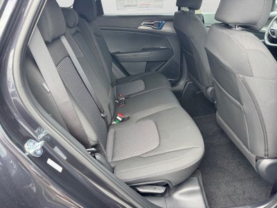 2027 Kia Sportage LX