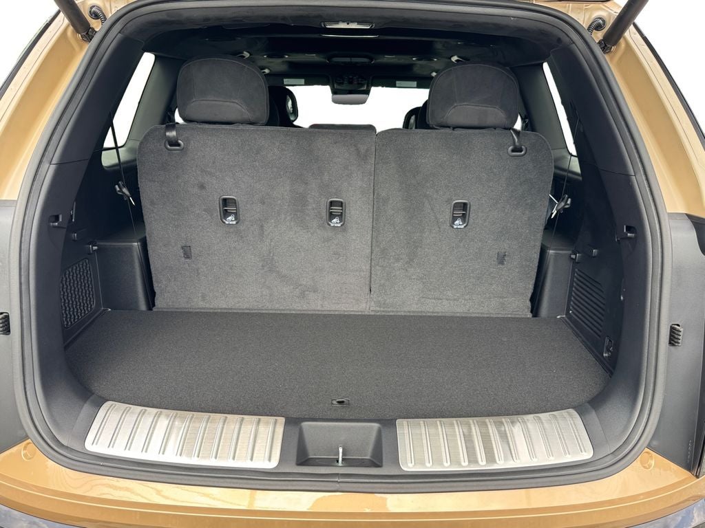 2027 Kia Telluride Hybrid X-Line SX-Prestige