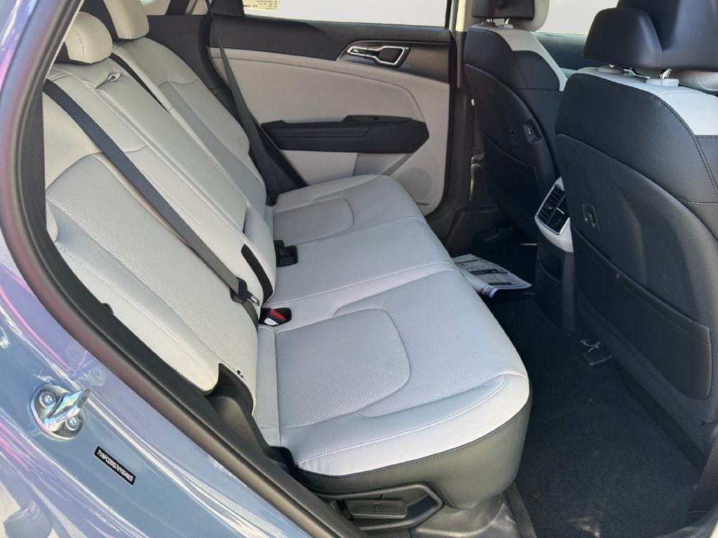 2027 Kia Sportage Hybrid EX
