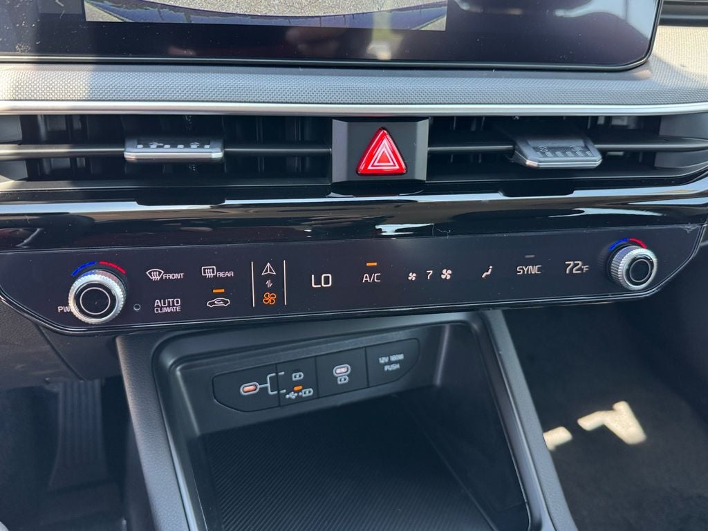 2026 Kia K5 LXS