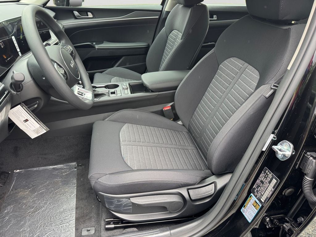 2026 Kia K5 LXS