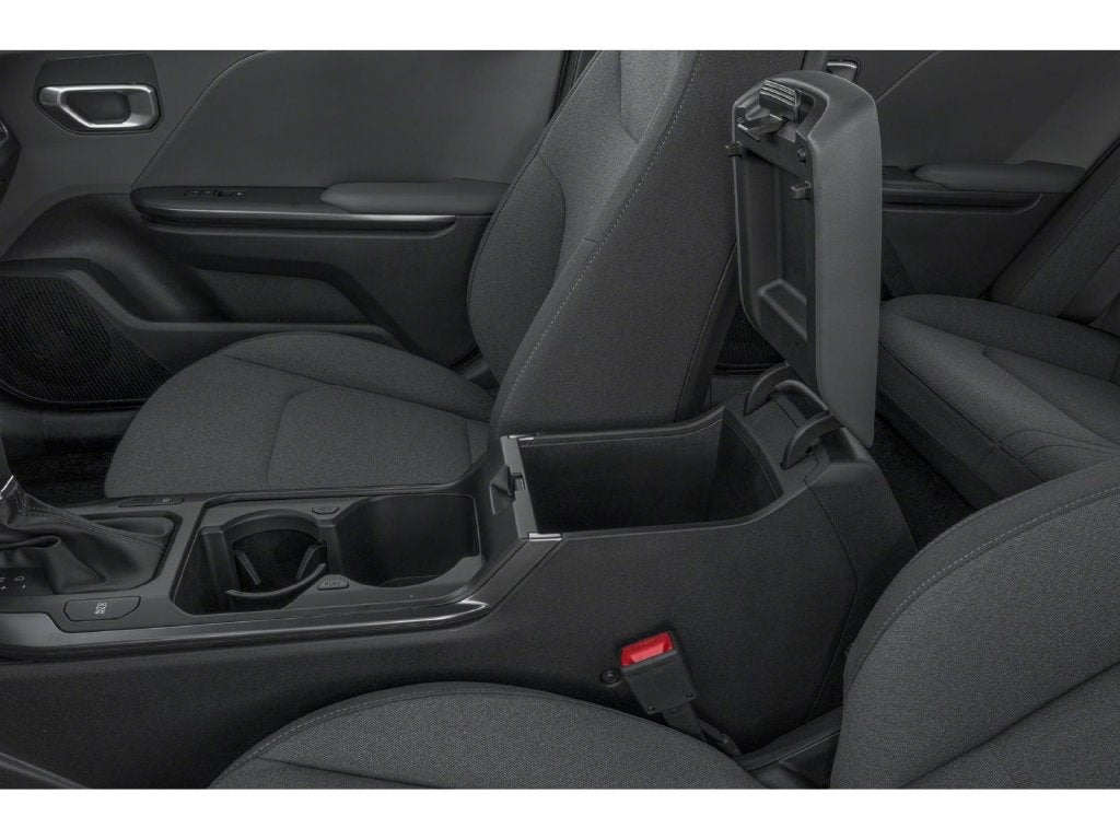 2027 Kia K4 LXS