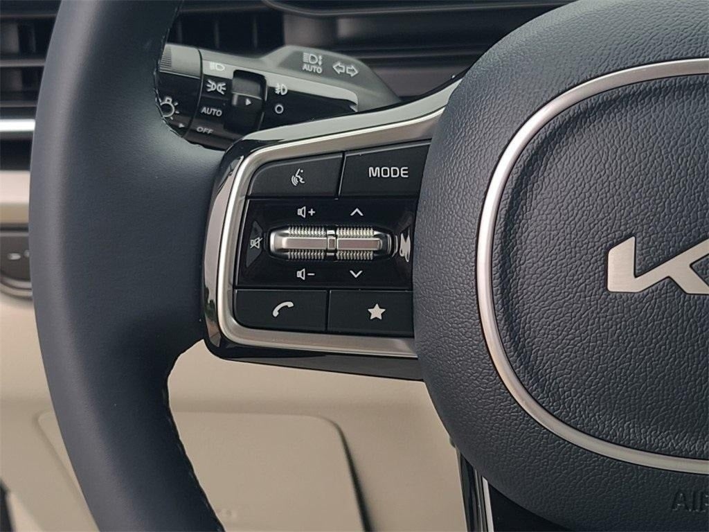 2026 Kia Carnival SX