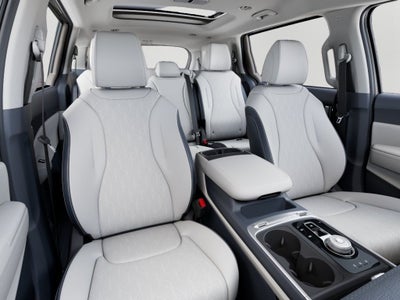 2026 Kia Carnival Hybrid Base