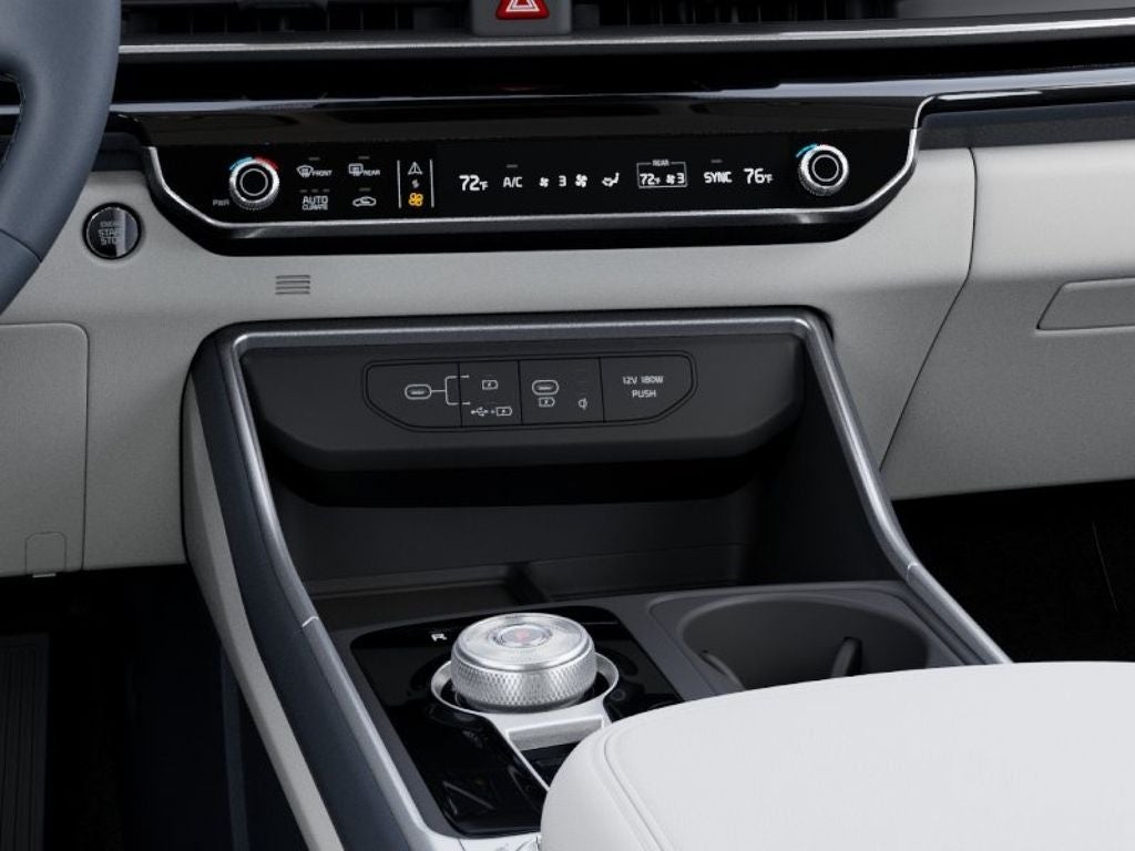 2026 Kia Carnival Hybrid Base