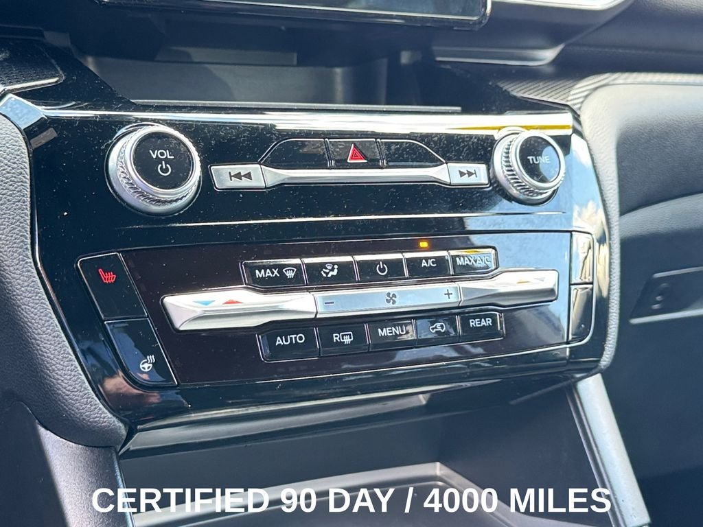 2022 Ford Explorer ST (Twin Panel Moonroof)