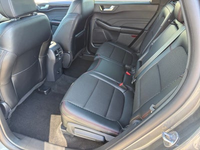 2025 Ford Escape Hybrid ST-Line