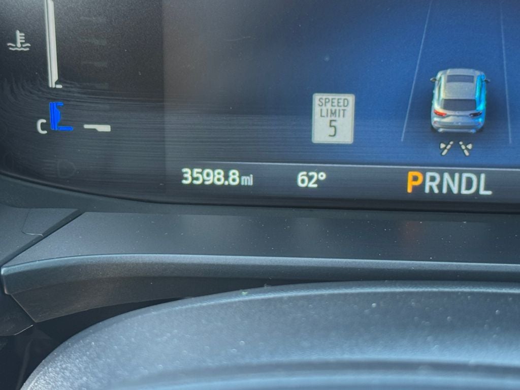 2025 Ford Escape Hybrid ST-Line