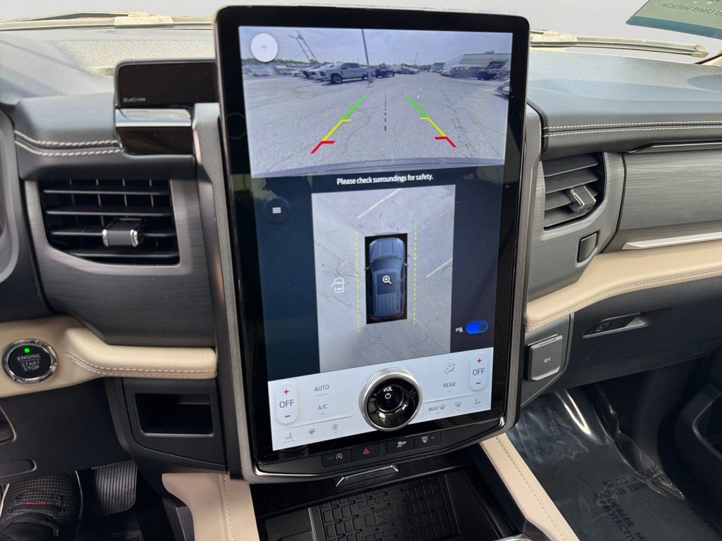 2023 Ford Expedition Platinum