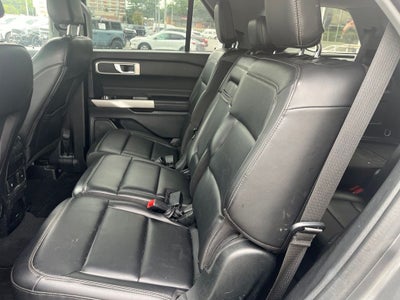 2023 Ford Explorer XLT 202 Group