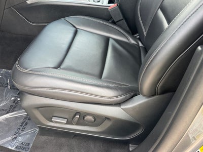 2023 Ford Explorer XLT 202 Group