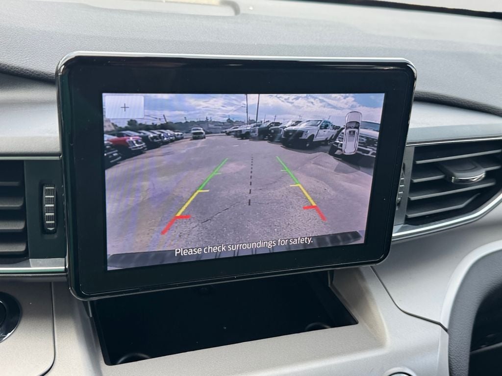 2023 Ford Explorer XLT 202 Group