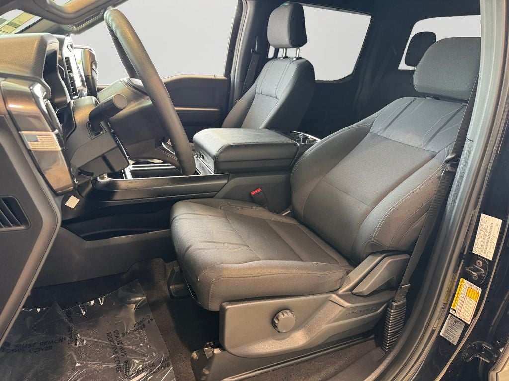 2026 Ford F-150 STX (Supercharge)