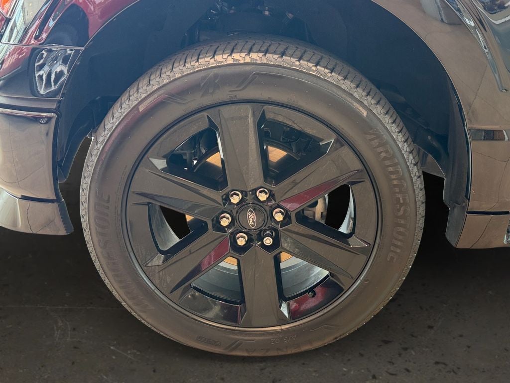 2026 Ford F-150 STX (Supercharge)