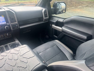 2017 Ford F-150 Raptor (Moonroof)