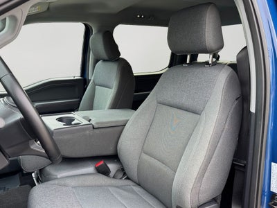 2025 Ford F-150 XLT 5.0 L V8