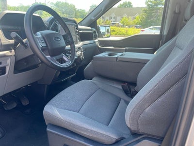 2025 Ford F-150 XLT 5.0L V8