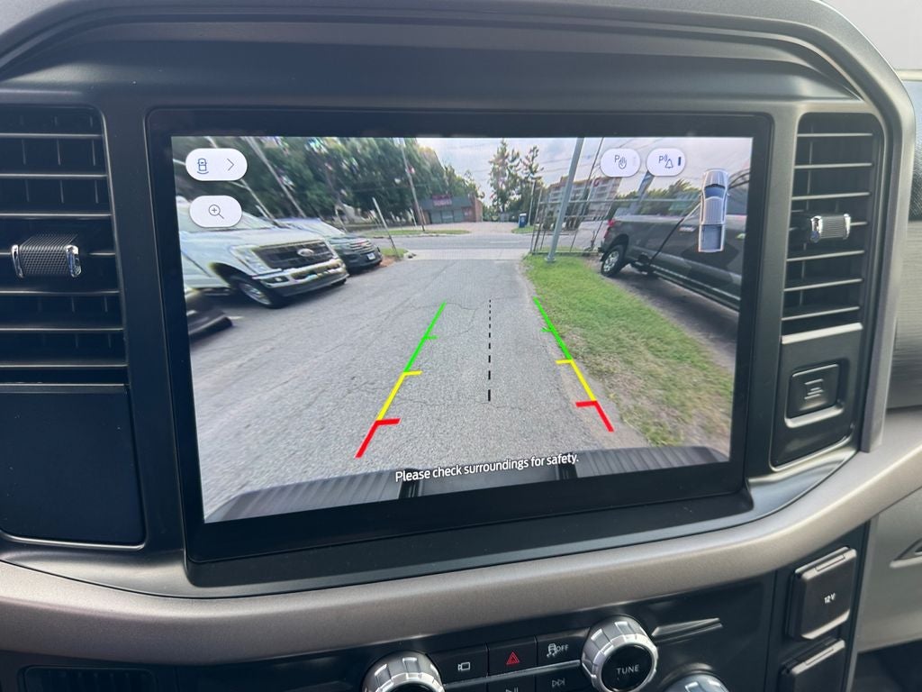 2025 Ford F-150 XLT 5.0L V8