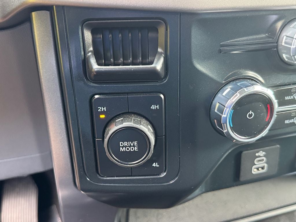 2025 Ford F-150 XLT 5.0L V8