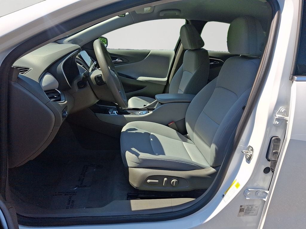 2023 Chevrolet Malibu LS 1FL