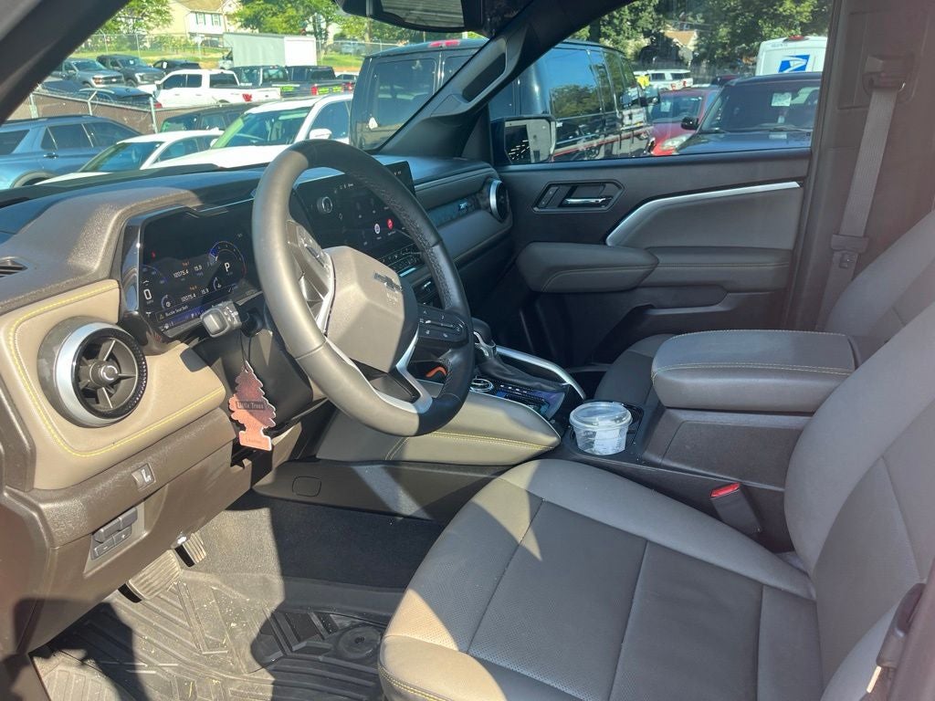 2025 Chevrolet Colorado ZR2