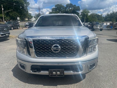 2017 Nissan Titan SV