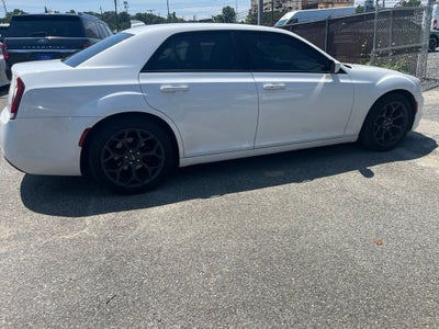 2019 Chrysler 300 S