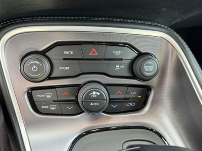 2020 Dodge Challenger SXT