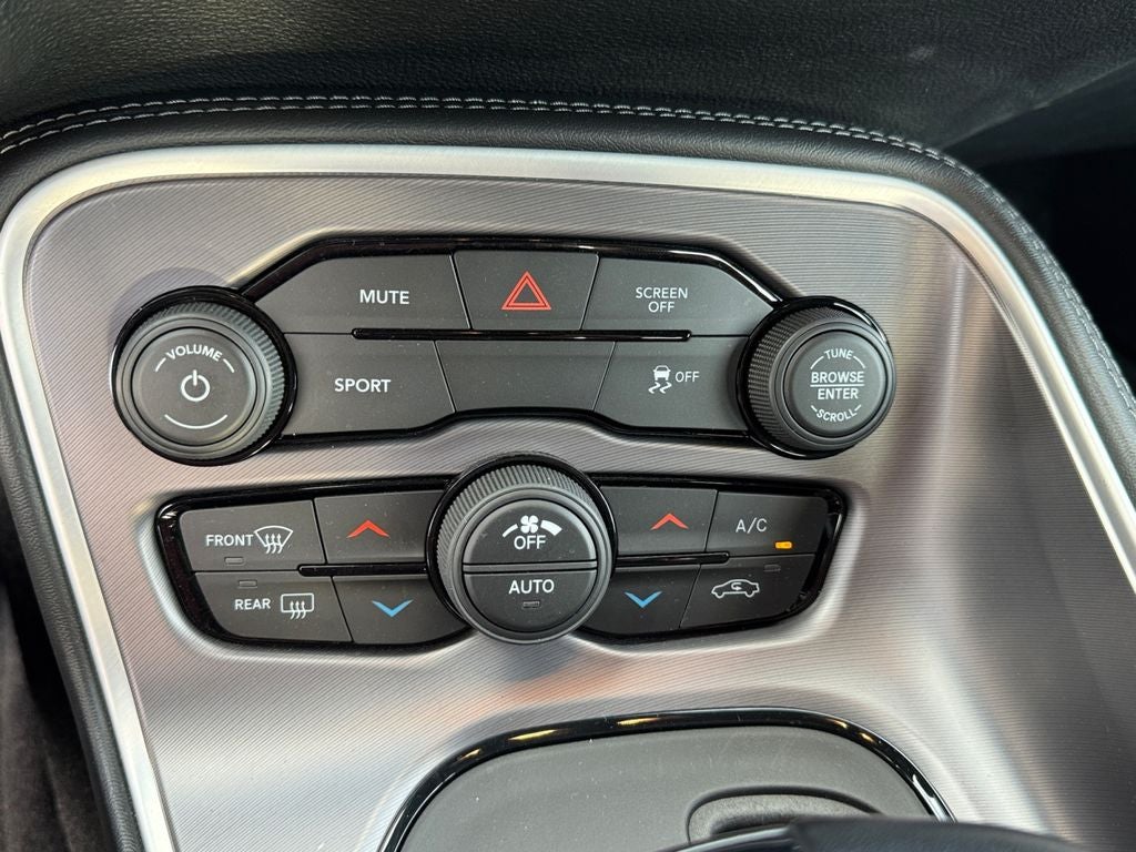 2020 Dodge Challenger SXT