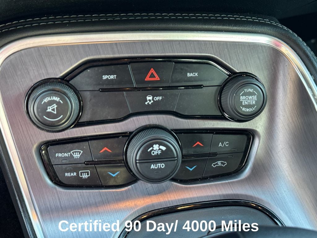 2016 Dodge Challenger SXT