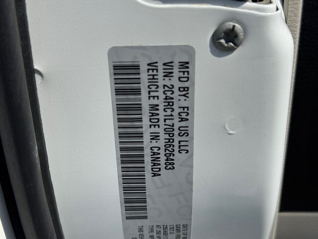 2023 Chrysler Pacifica Hybrid Touring L