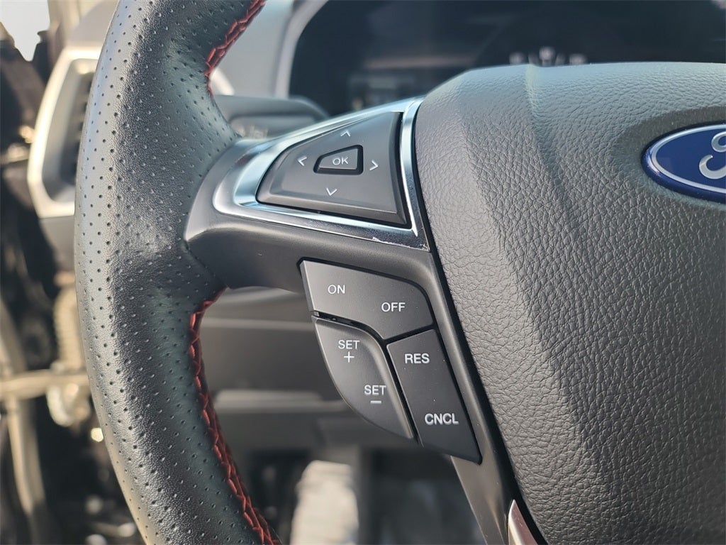 2022 Ford Edge ST Line