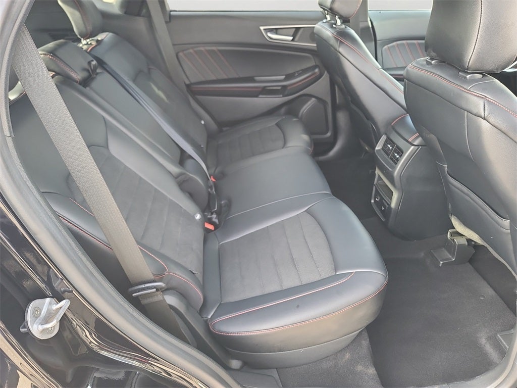 2022 Ford Edge ST Line