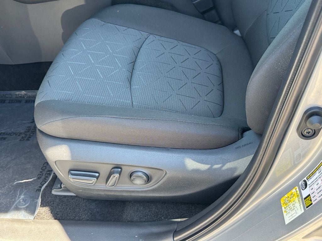 2025 Toyota RAV4 XLE Conv and Weather Package
