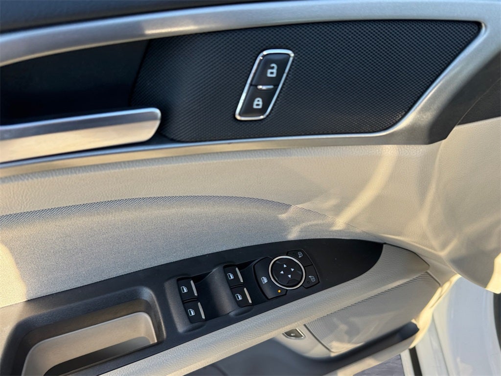 2018 Ford Fusion Hybrid SE