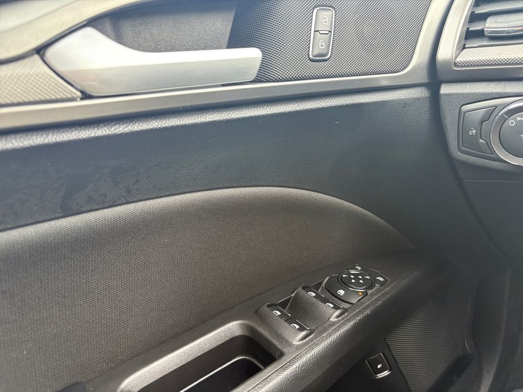 2020 Ford Fusion Hybrid SE