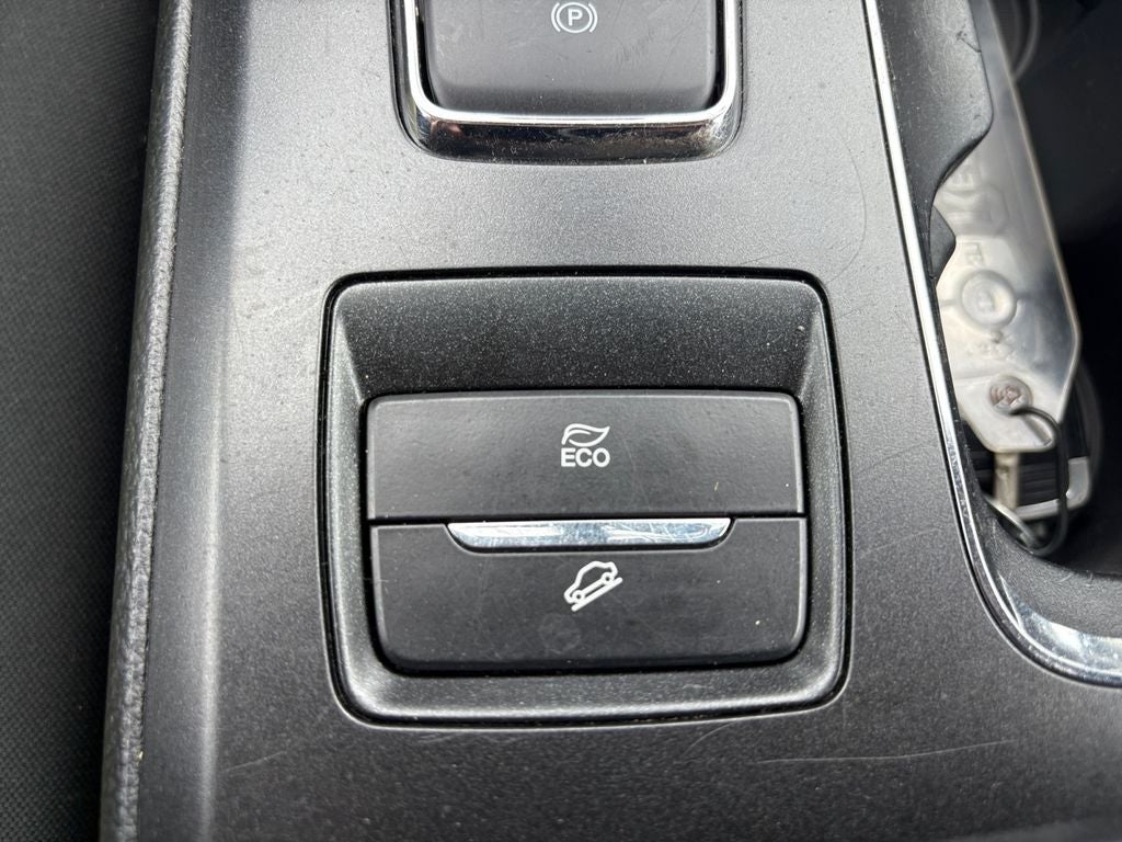 2020 Ford Fusion Hybrid SE