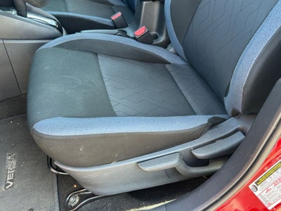 2024 Nissan Versa 1.6 SV
