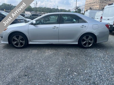 2014 Toyota Camry SE