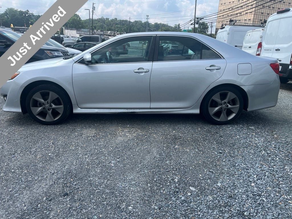 2014 Toyota Camry SE