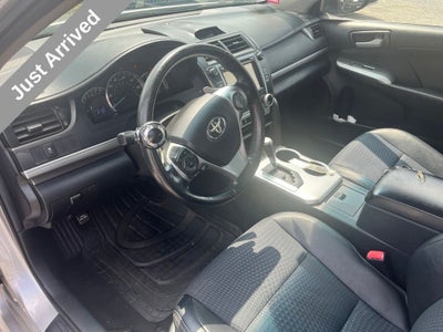2014 Toyota Camry SE
