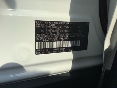 2025 Toyota RAV4 Hybrid XLE