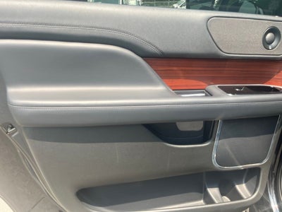 2023 Lincoln Navigator L Reserve