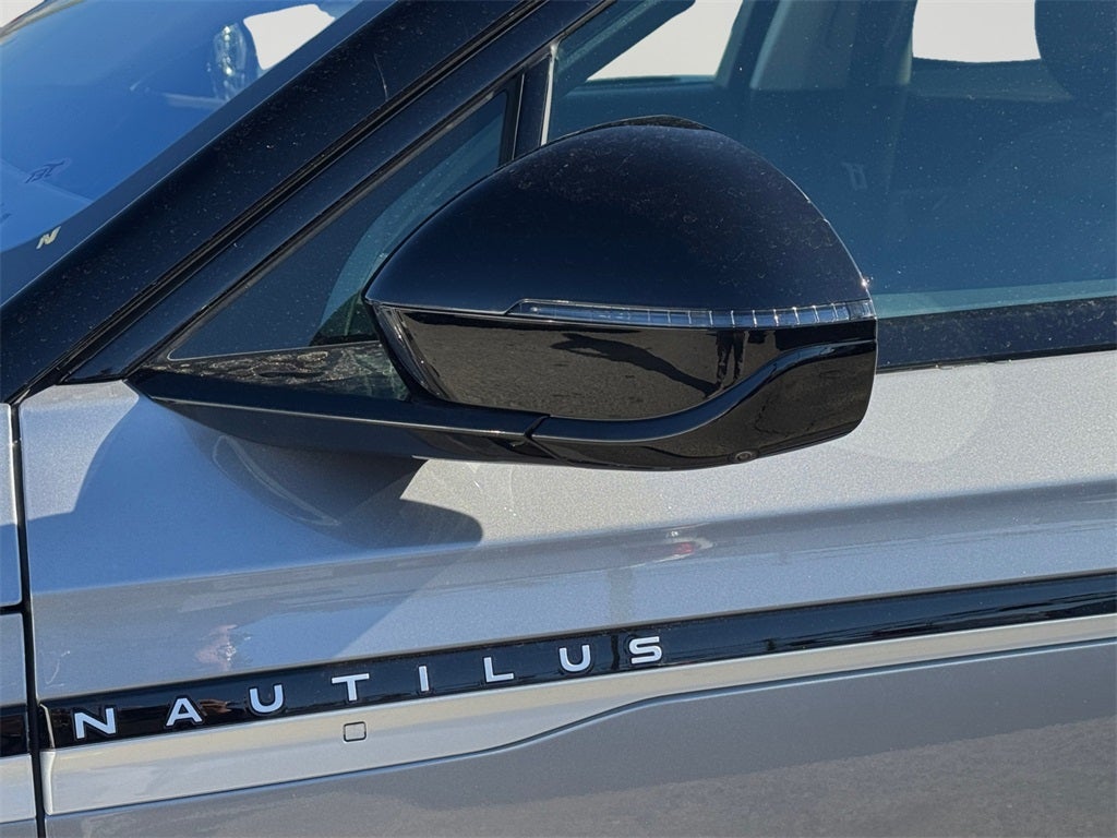 2024 Lincoln Nautilus Reserve