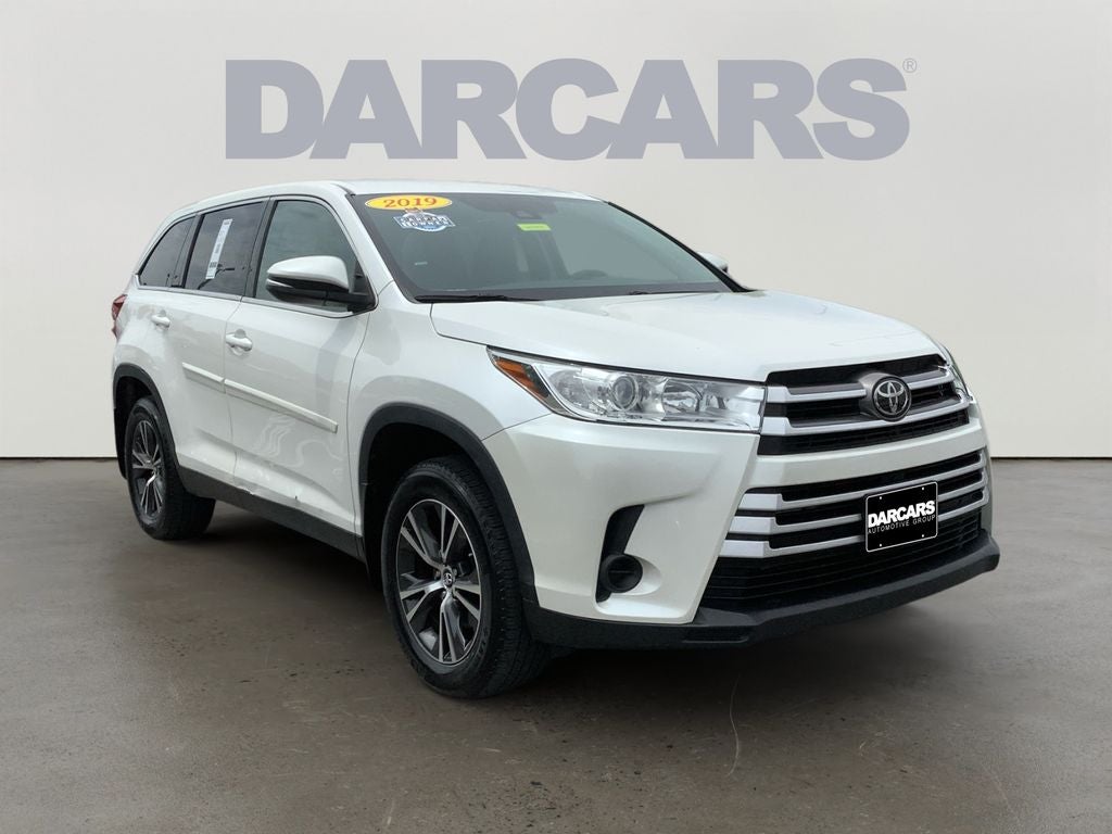 2019 Toyota Highlander LE