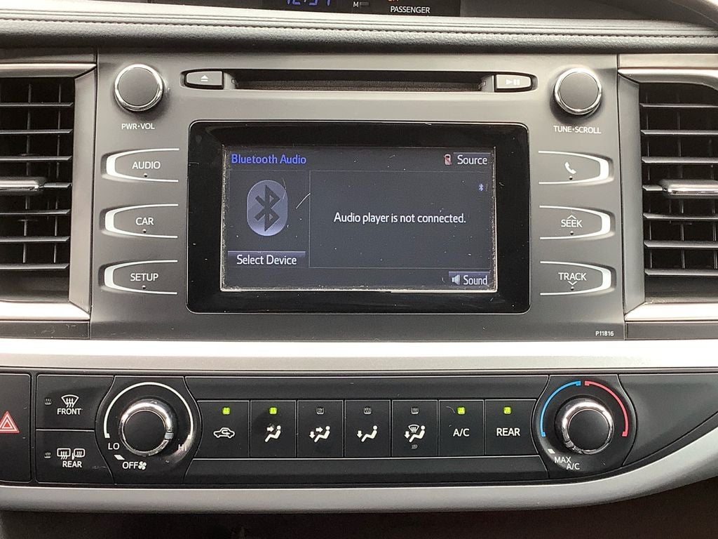 2019 Toyota Highlander LE