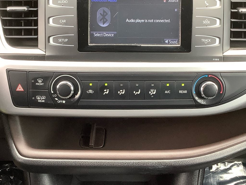 2019 Toyota Highlander LE