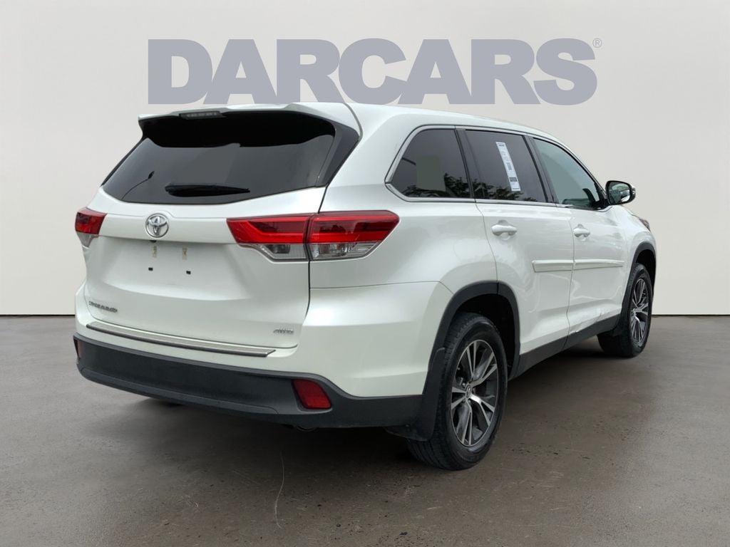 2019 Toyota Highlander LE